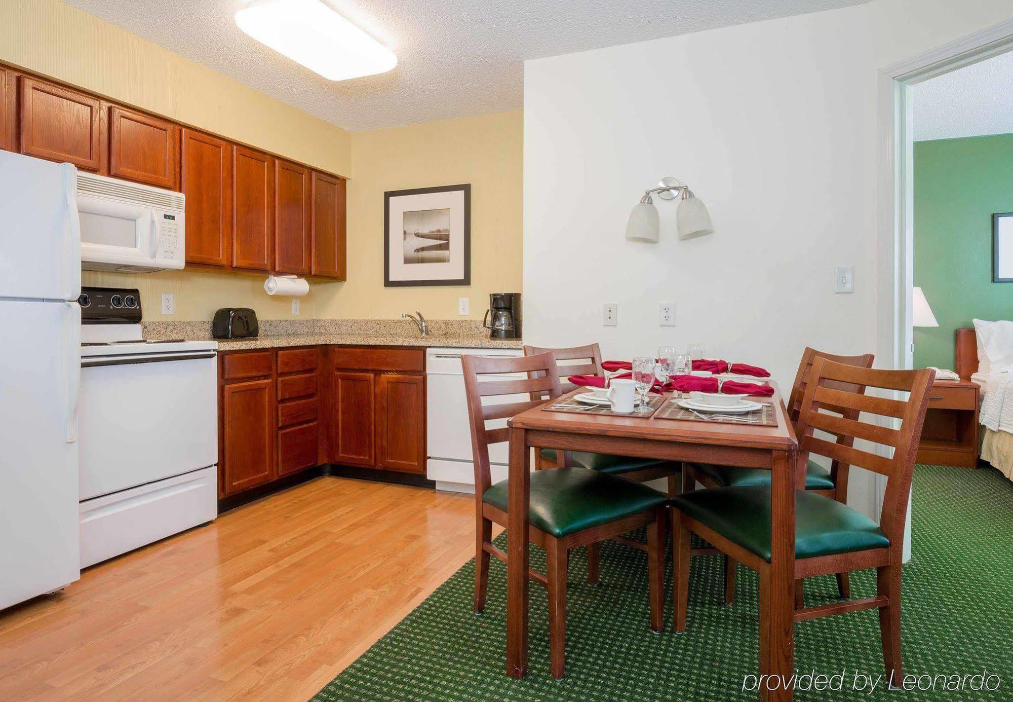 Residence Inn Houston North Bagian luar foto