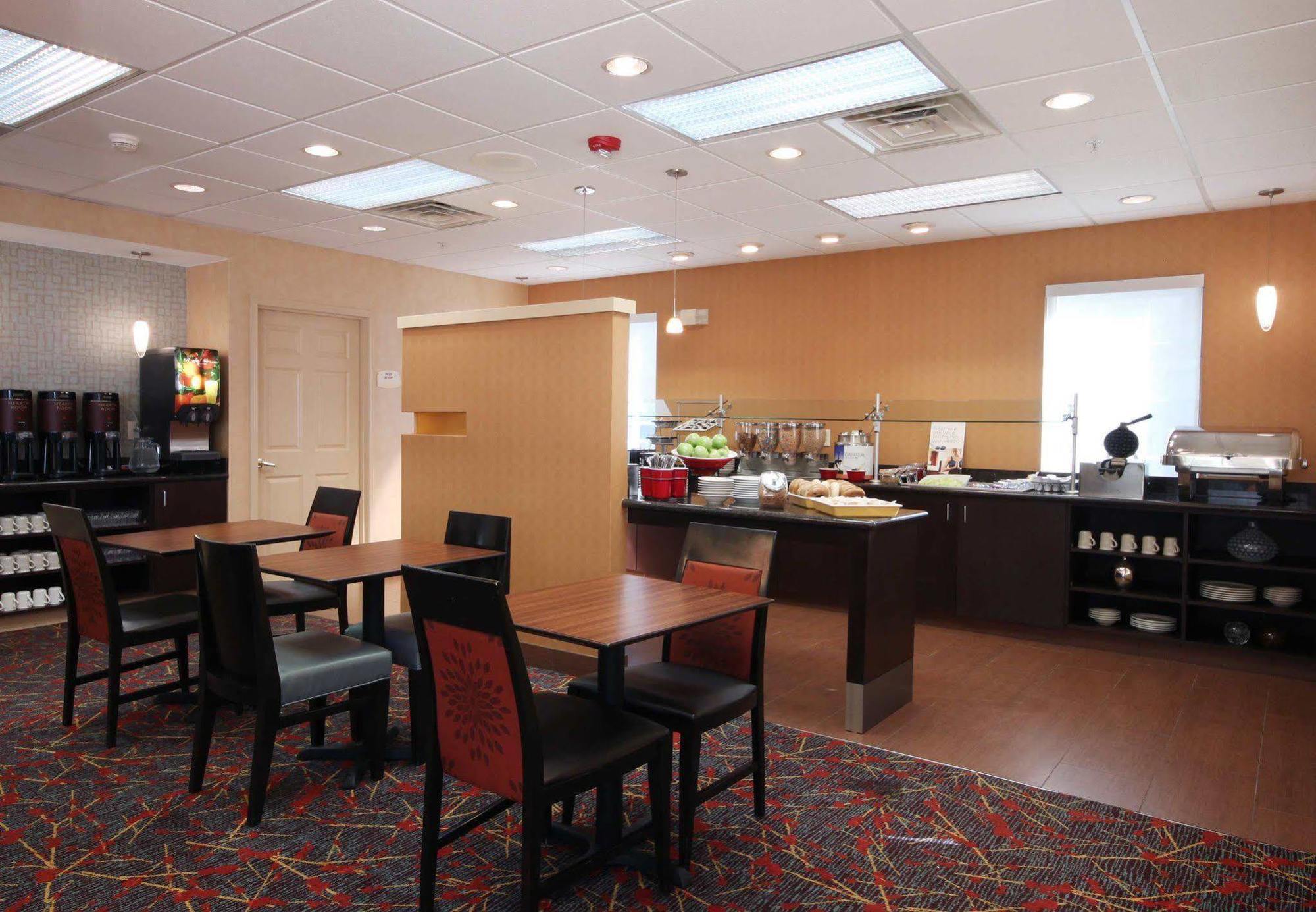 Residence Inn Houston North Restoran foto
