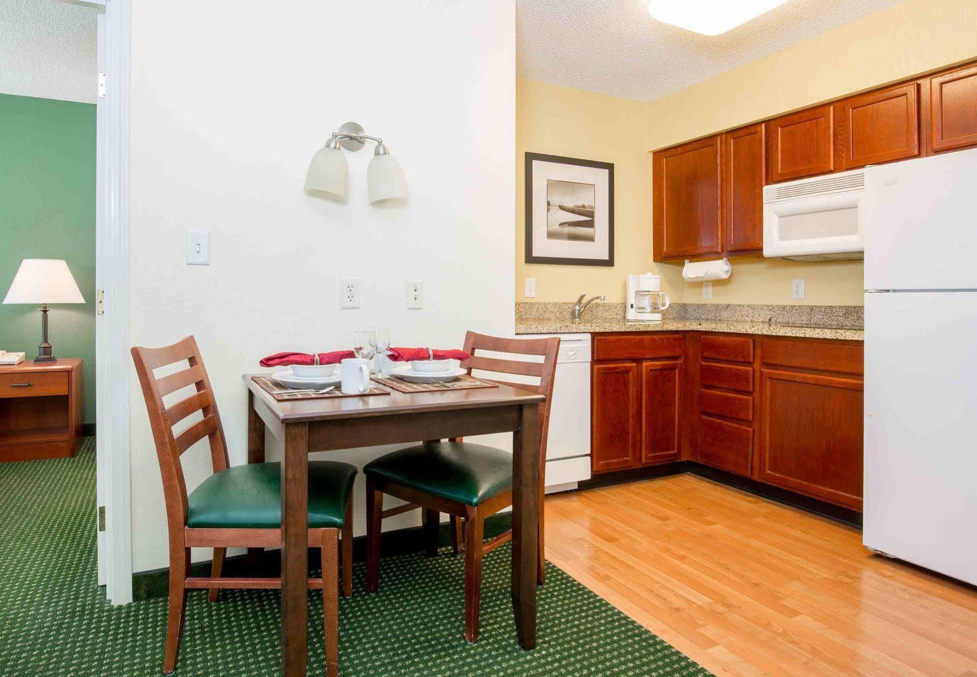 Residence Inn Houston North Bagian luar foto